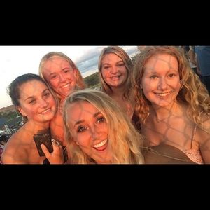 Meet your Posher, Maggie